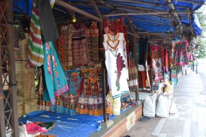 Ahmedabad Shopping guide - 5 the must visit shopping places in Ahmedabad for all budgets