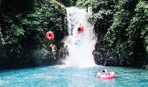 Best Hill Stations to enjoy waterfall in Uttarakhand in India