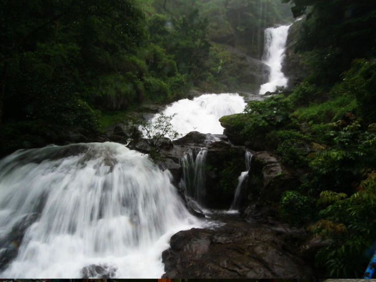 1. Iruppu falls
