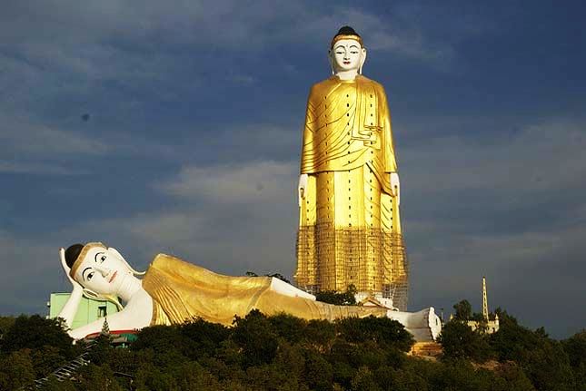 3. Laykyun Setkyar, Burma (130 meters)