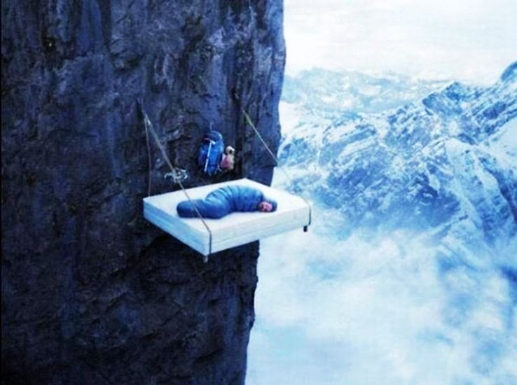 How mountain climbers sleep