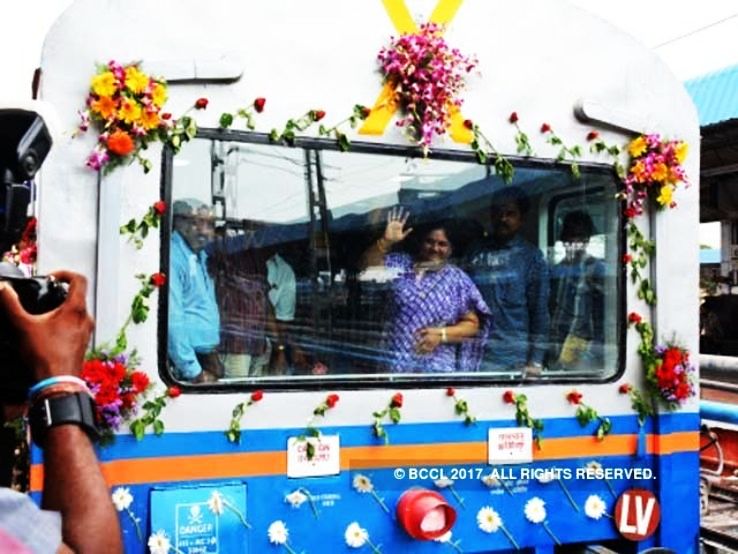 Experience the dream journey in Vistadome, first glass-roof train in India running between Mumbai and Goa