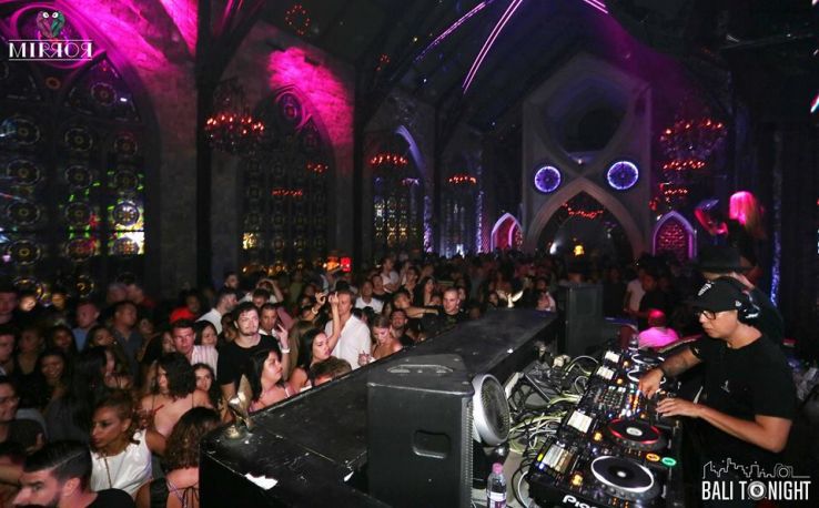 Mirror Bali Lounge & Club