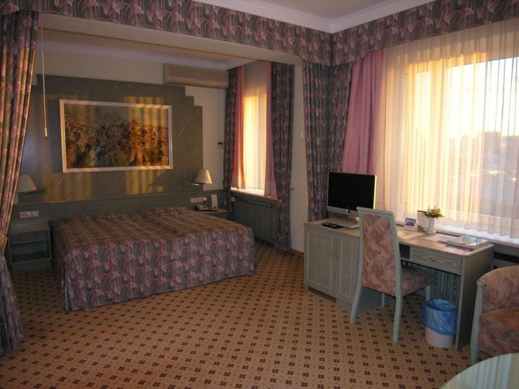 5 Luxury hotels in Ukraine - Hello Travel Buzz