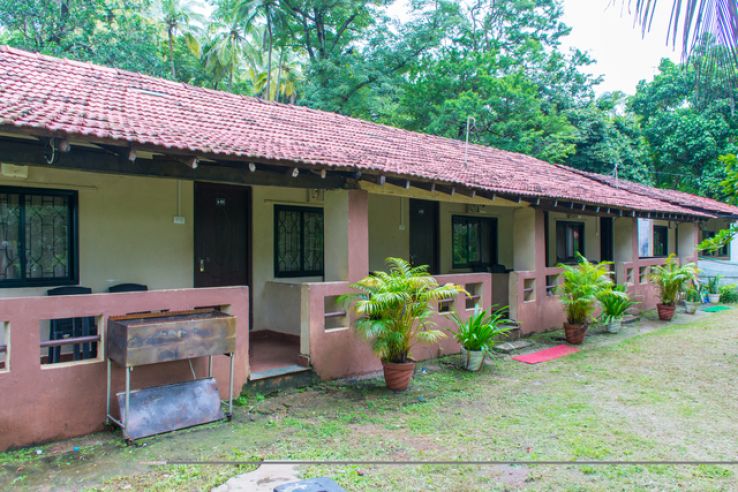 Raikar Guest House
