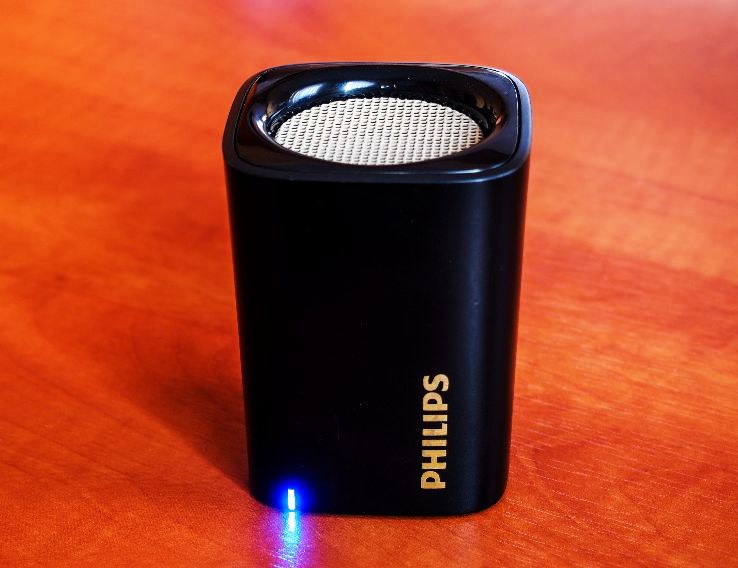 Philips BT100B/00 Wireless Portable Speakers