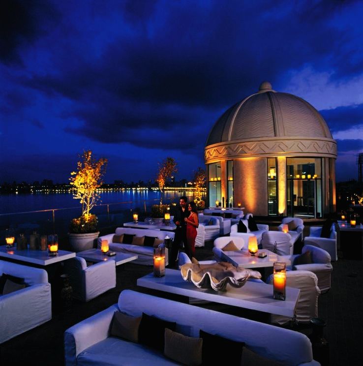 Dome Intercontinental, Churchgate