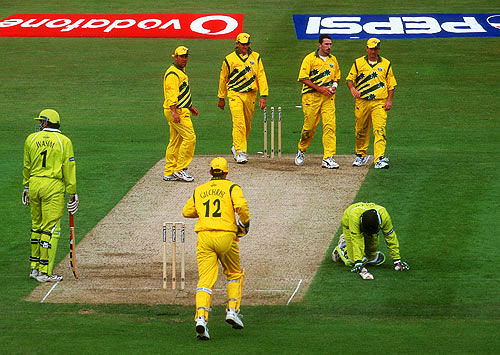 Funny Run-outs Of Inzamam Ul-haq - Hello Travel Buzz Funny Run-outs Of Inzamam Ul-haq - Hello Travel Buzz