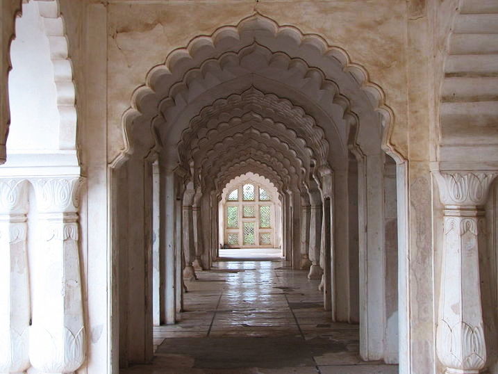 Did You Know India Has 2 Taj Mahals.. And No We aren't Talking About Taj Hotels !!