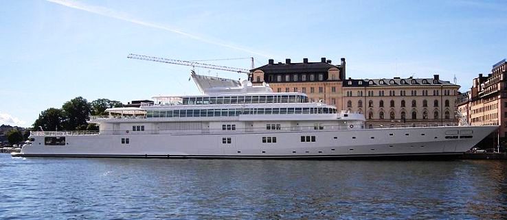 Yachts That Sets The Seas On Fire!