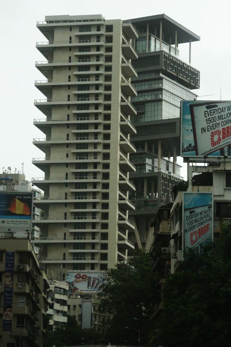2. Antilla – Mumbai