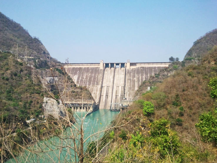 2. Bhakra Dam