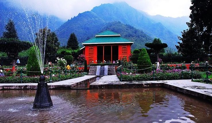 6 Chashme Shahi Garden