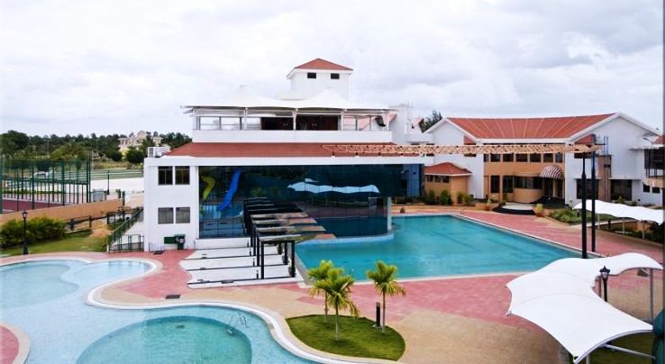 Clarks Exotica Airport Hotel