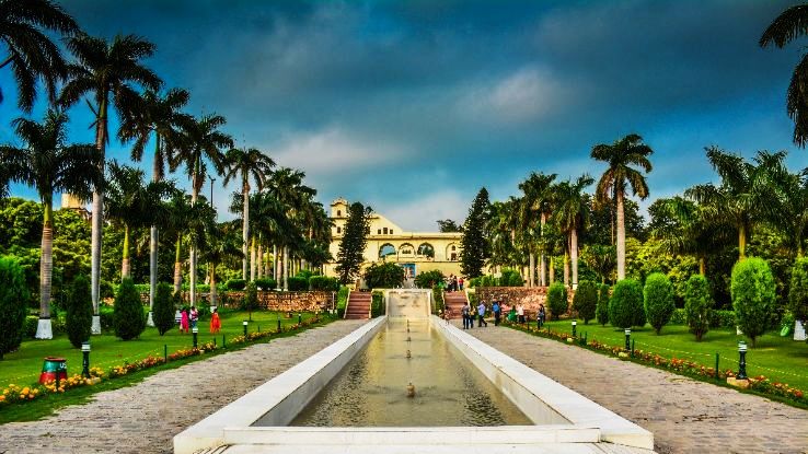 4 Yadvindara Gardens