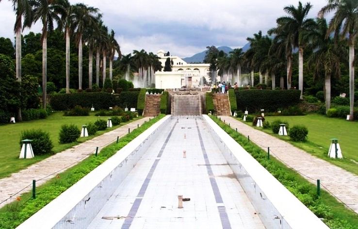 6.Pinjore Garden