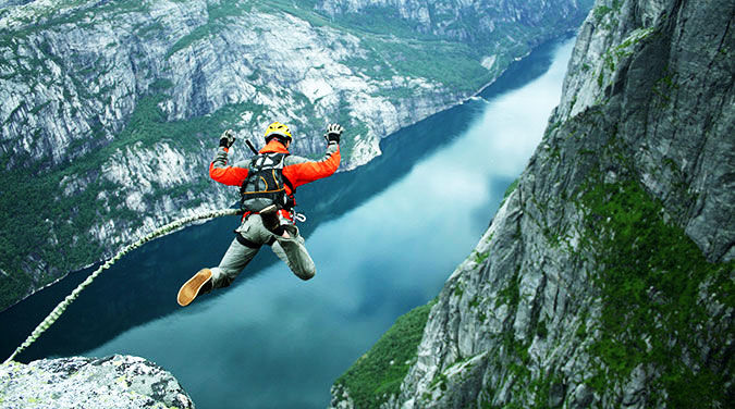 6 Best Places for Bungee Jumping