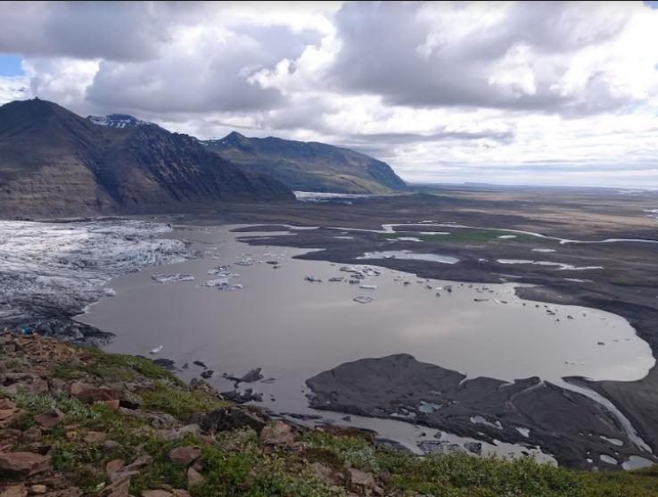 Iceland’s Skaftafell Ice Caves