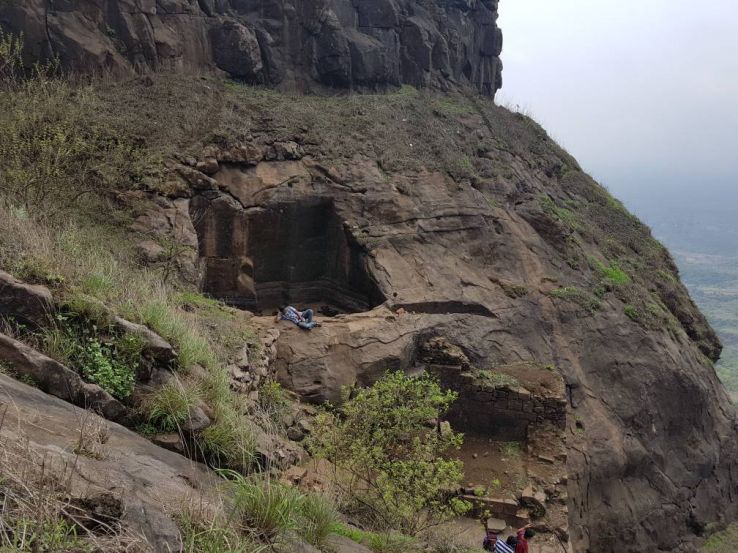 Peb Vikatgad Trek