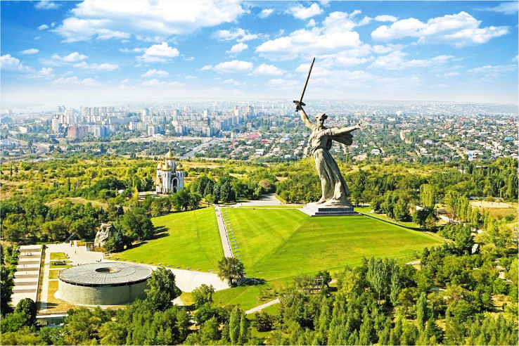 8. Rodina Mat, Ukraine 102 meters