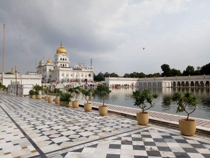 Enjoy a blessed meal at Bangla sahib