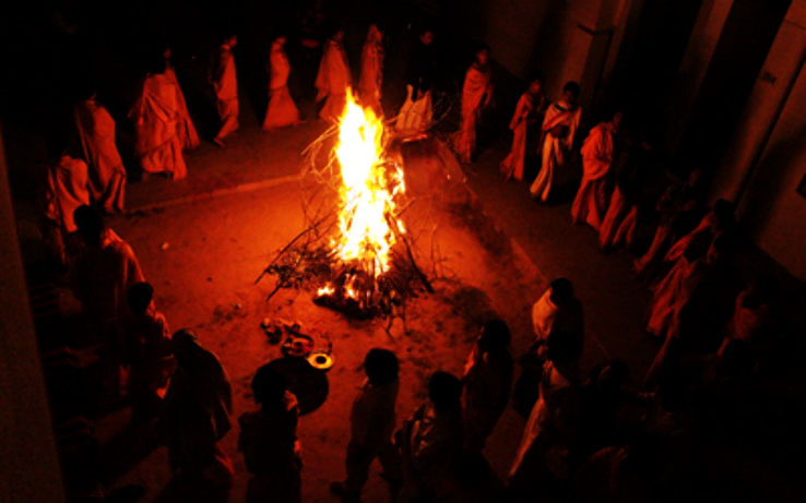 5. Holika Dahan