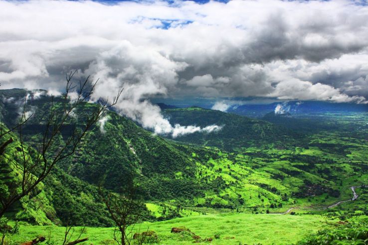 10 Best Places to Visit Near Pune from 50 to 500 km