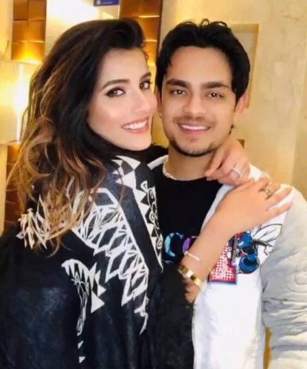 Aditi Hundia-Ishan Kishan