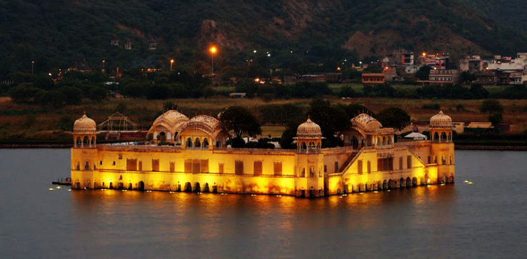 An Amazing Floating Palace In IndiaThat Is A Must Visit. - Hello Travel