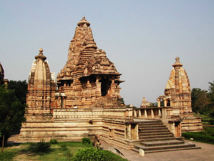 Places to look out for the temple of love in North India - Hello Travel Buzz