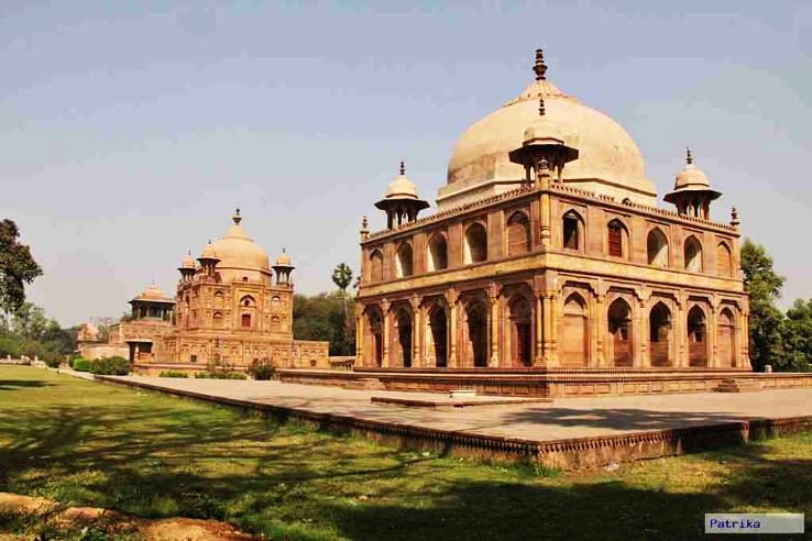 8 Khusro Bagh