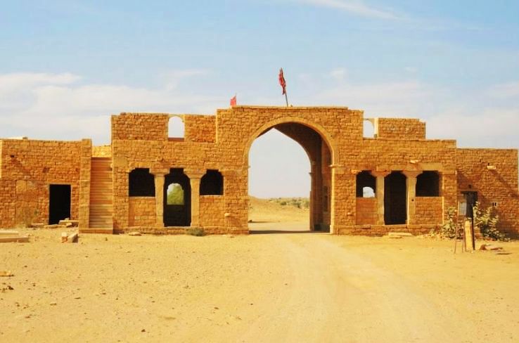 How to reach Kuldhara from Mumbai