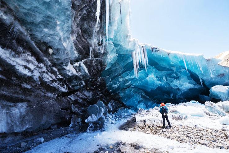 5. Saribung Peak glacier cave, Mustang