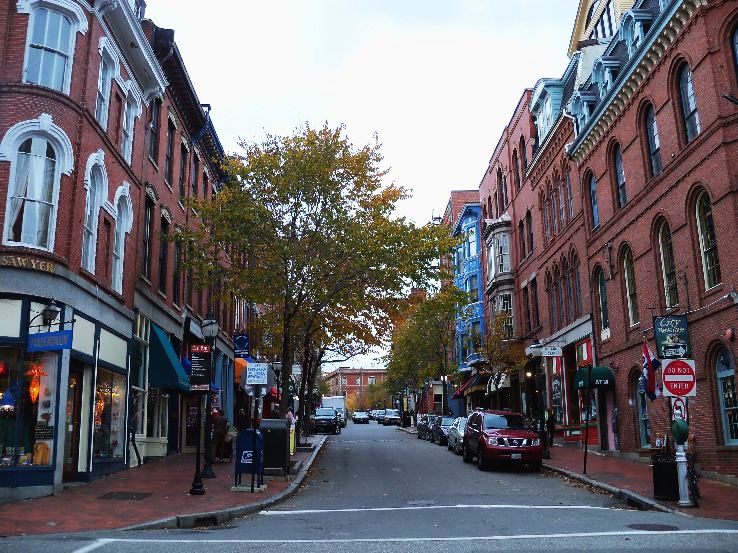 10 Best Cities to Enjoy Your Fabulous Single Life