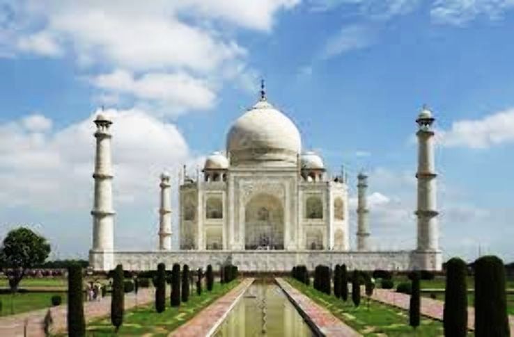 1. Taj Mahal