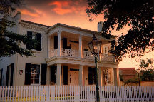 The Conde Charlotte House