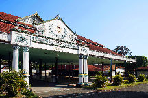 Keraton Ngayogyakarta Hadiningrat