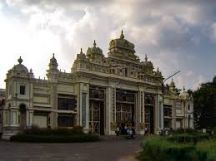Jaganmohan Palace Art Gallery And Auditorium