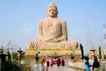 Sanitize your sins by visiting Mahabodhi Temple in Bodh Gaya, Bihar