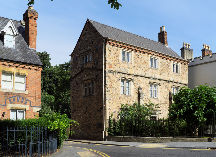 Newarke Houses Museum