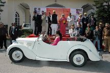 Bring Back the Old Times with the Vintage Car Rally In Jaipur