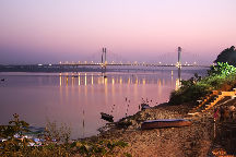 Mayo Memorial and Town Hall