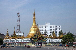 Sule Pagoda 