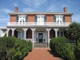 Ware Lyndon House
