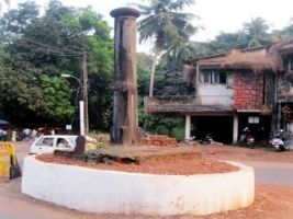 Hatkatro Khamb
