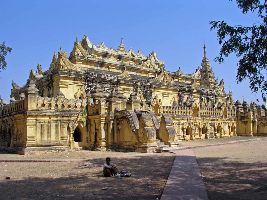 Maha Aung Mye Bonzan Monastery 