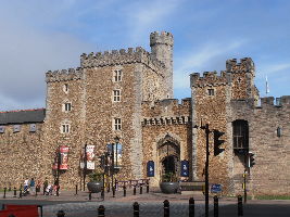 Cardiff Castle 