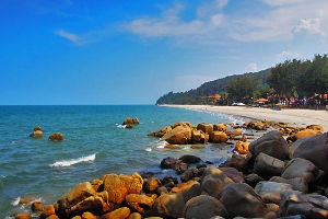Teluk Cempedak Beach
