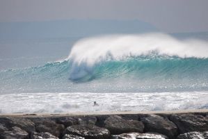 waves at Caxias