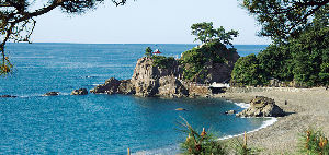 Katsurahama Beach